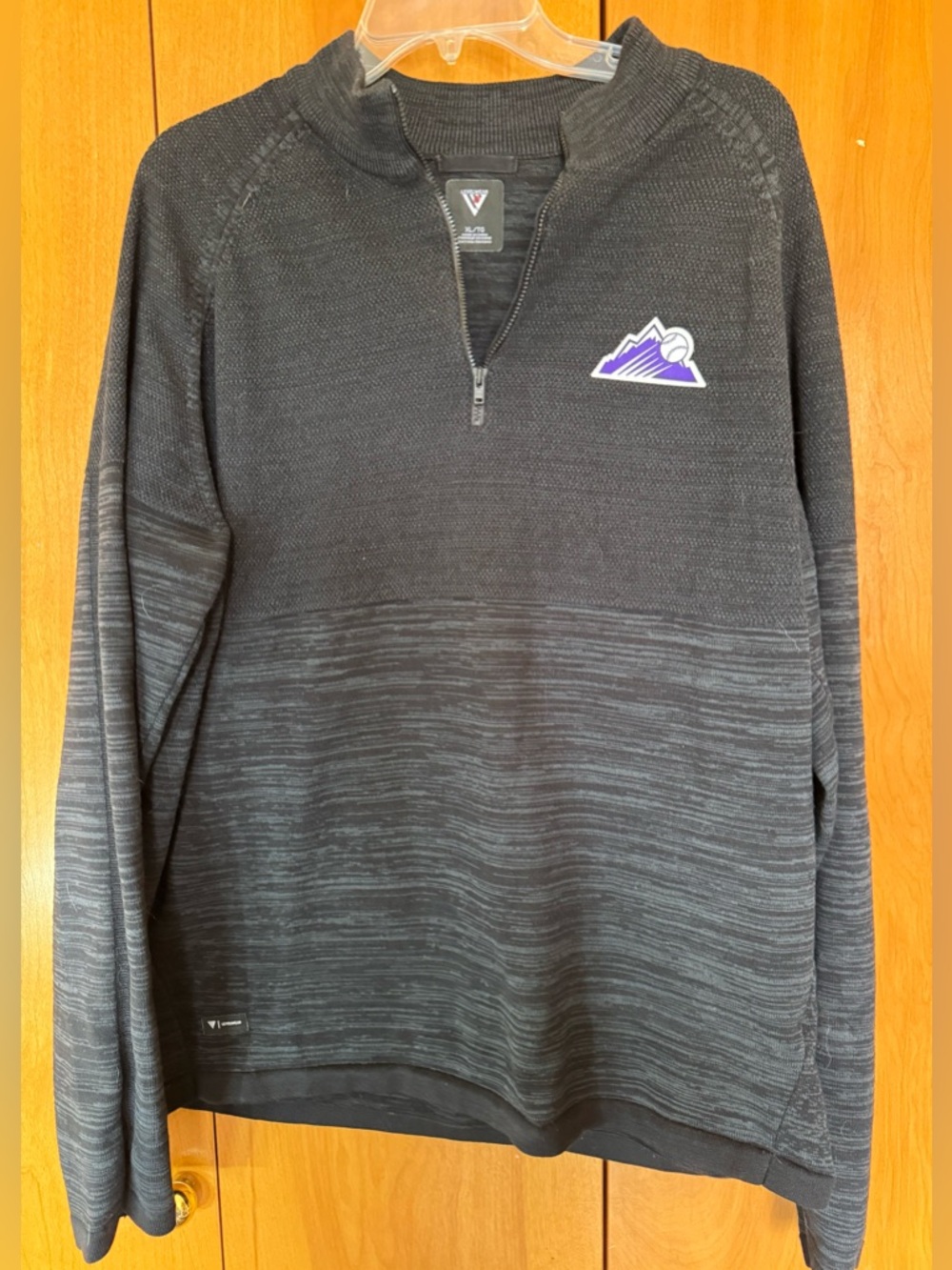 Men’s Colorado Rockies Level Wear 1/4 Zip Pinnacle Style Pullover Size XL